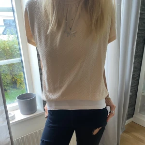 Snygg tröja - Snygg tröja med fint mönster!!🙌😍