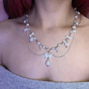 halsband set - ⋆˙⟡ ♡ ☁️handgjort halsband och örhängen gjort av mig i rostfritt stål☁️ ♡ ⟡˙ ⋆ +frakt. alltid rengjort  innan det skickas iväg. mer info i dm.