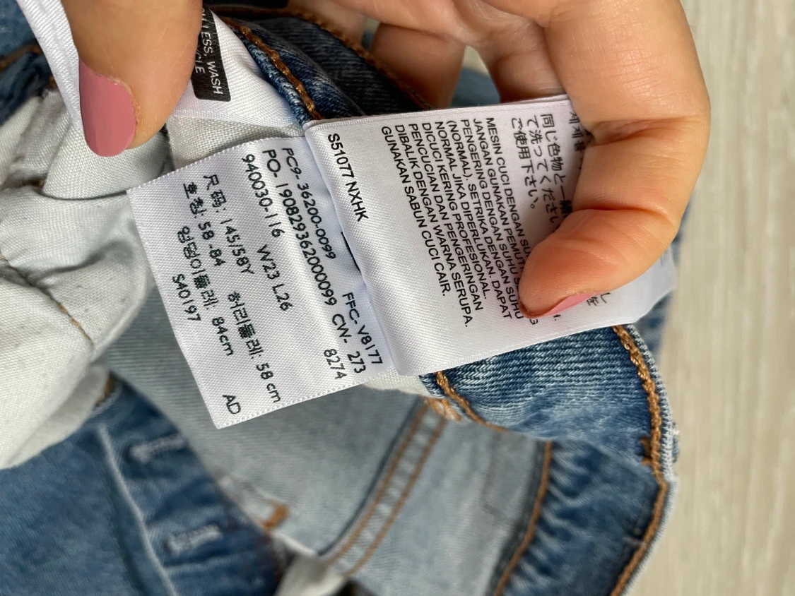 Levis 501 w23 - 90