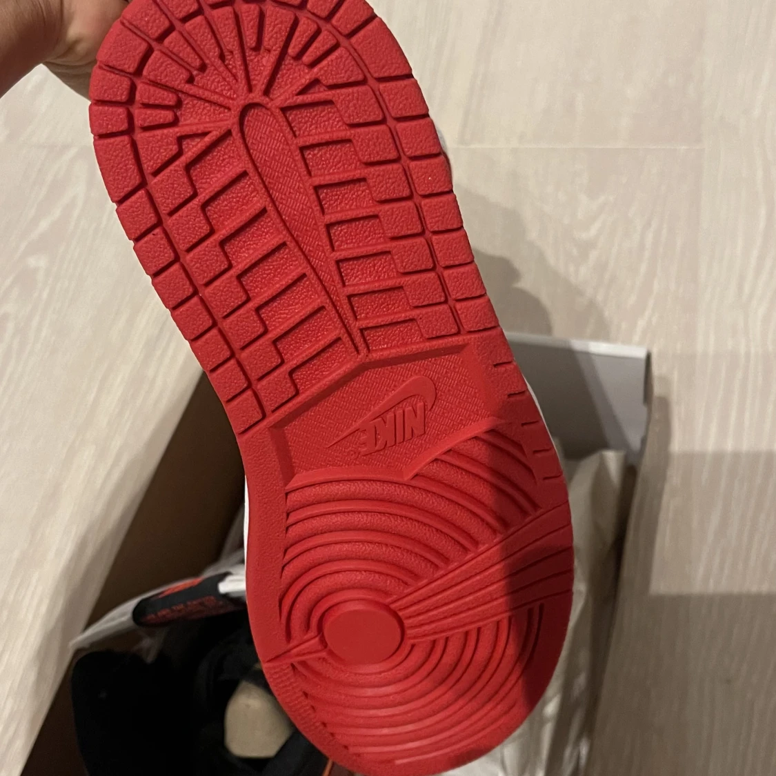 Air Jordan 1 Retro High OG 'Heritage' - 91