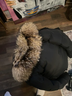 dsquared vinter jacka - Varmaste jackan jag haft❄️ Jackan kostade 20000kr för cirka 8 år sedan. (gammal modell) Helt felfri 8/10