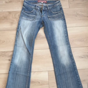 Bootcut jeans - Fishbone jeans som ej används❤️