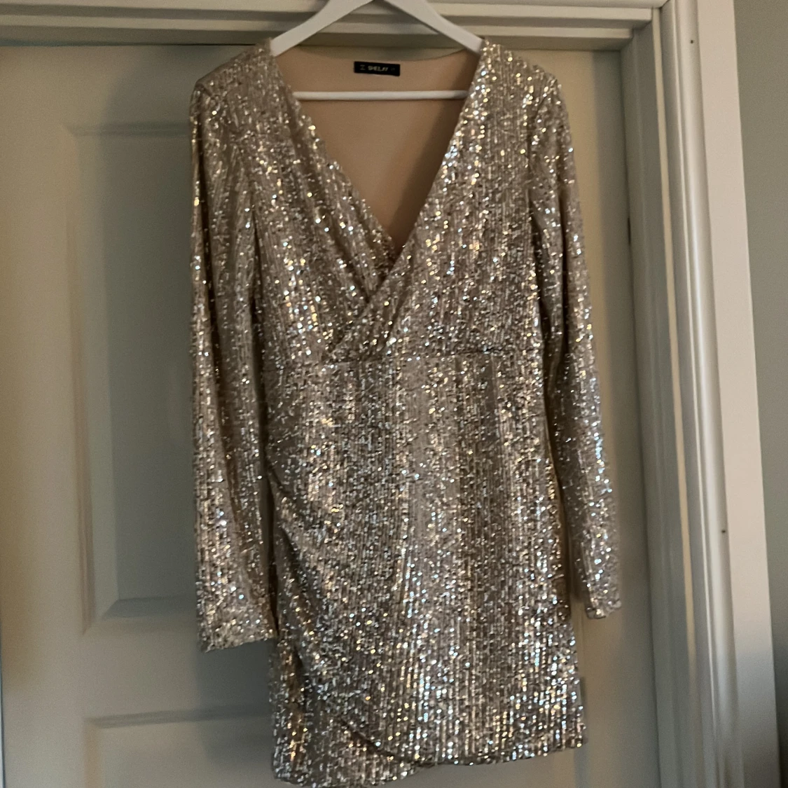 Paljettklänning Dennis Magic