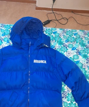 Blå hoodrich jacka  - Jag köpte den här jacka förra månad för 1600kr från jd I stockhlom och den här helt ny jag hade bara 2 gånger på mig 