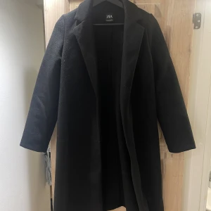 Kappa från Zara - Oanvänd kappa från Zara