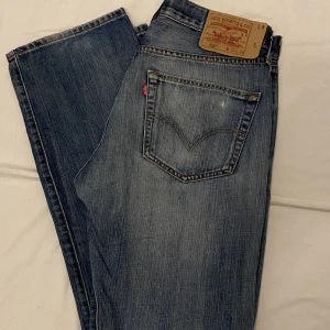 Levis 501 - Skick 10/10. Storlek 34/34. 