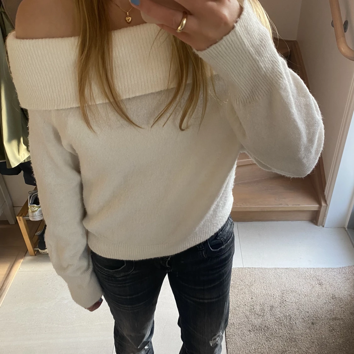 Off shoulder tröja - 90