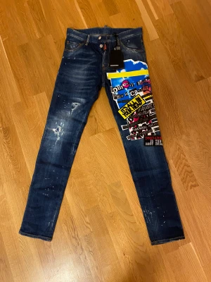 Dsquared2 jeans - Jeans helt nya