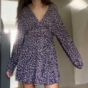 Klänning - Använd 2 gånger 💓