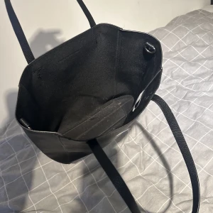 Ralph Lauren väska  - Svart skinn från Ralph Lauren 