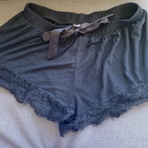 Mjukis shorts - Mjukis shorts, som inte kommer till användning !😊🌸