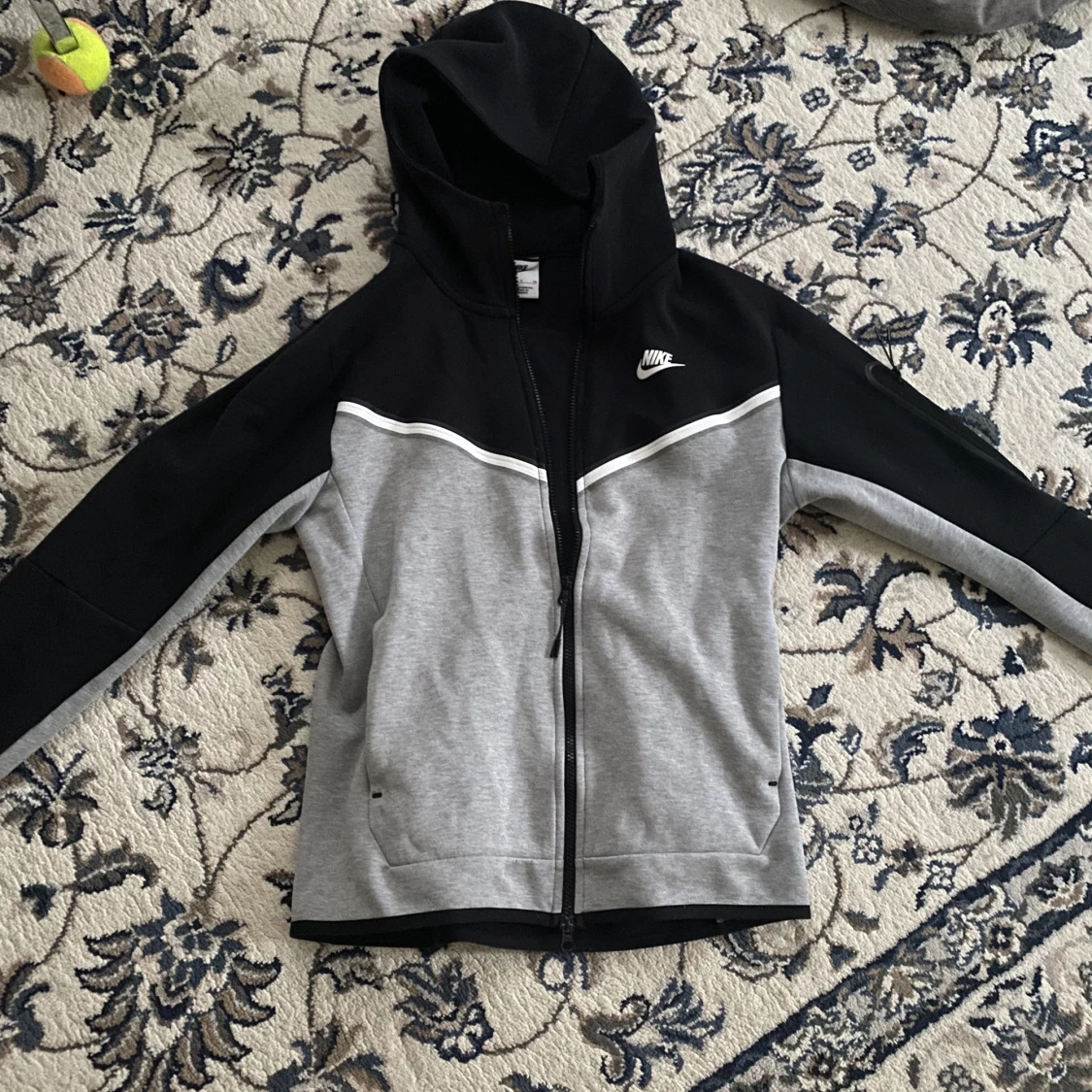 Nike tech fleece