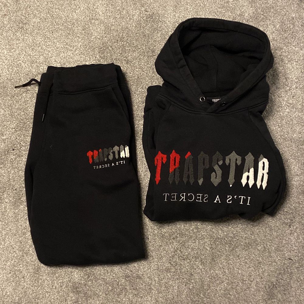 Svart Trapstar dress Trapstar Plick Second Hand