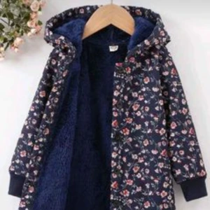 Kappa Storlek 110 - Jag köpte fel storlek.  använd endast en gång