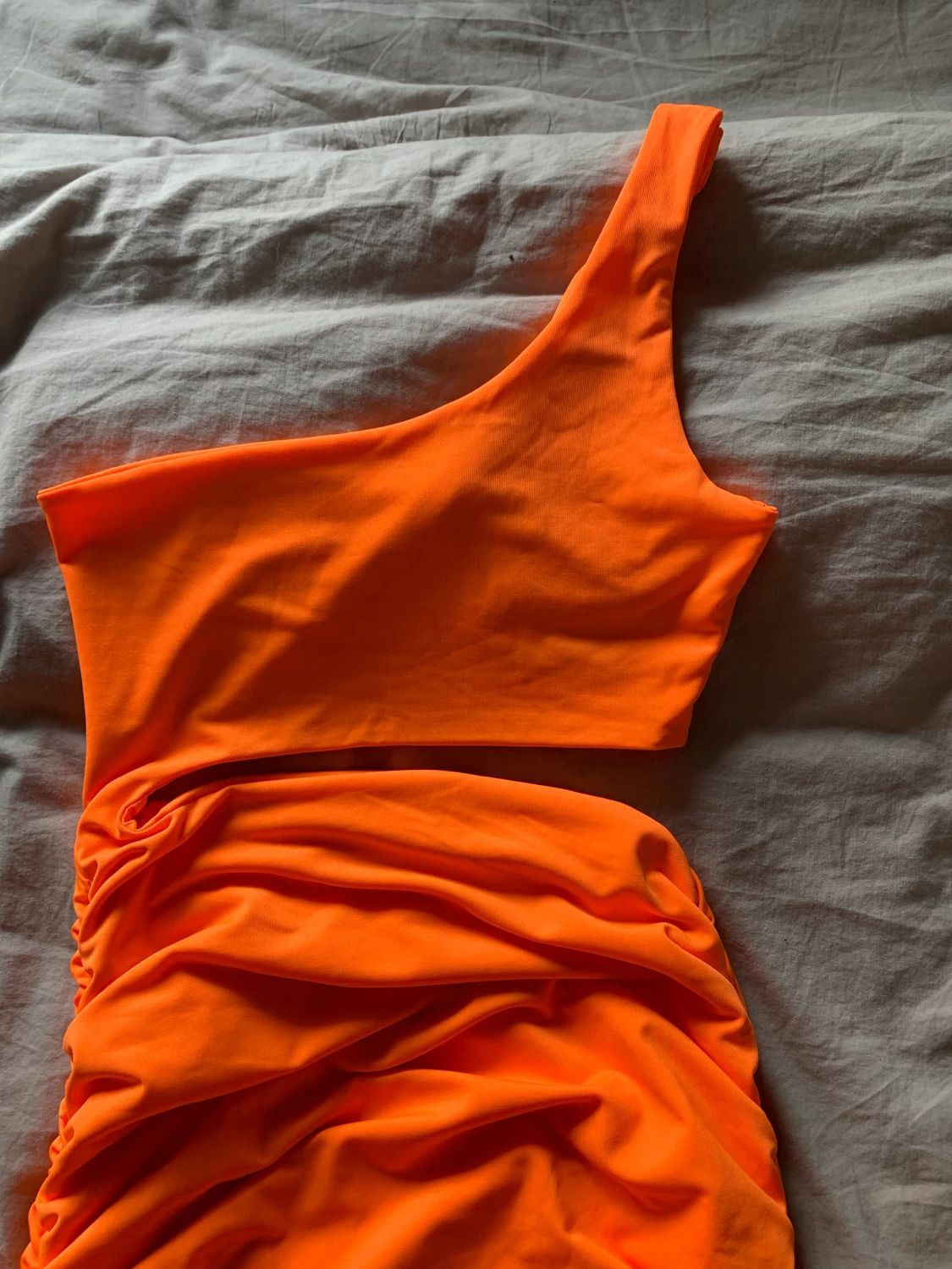 Neonorange klänning  - 90