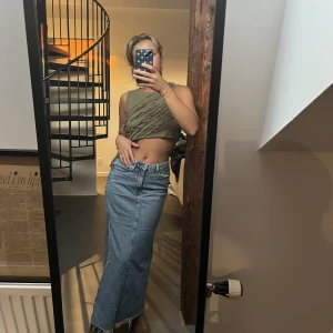 Snygg topp - Croppad topp från river island