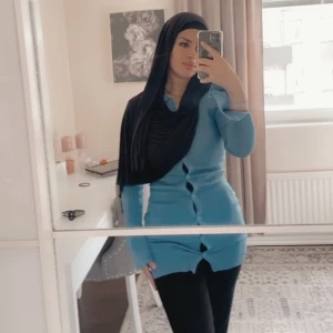 mini klännig/lång kofta - helt ny använd 1 gång. 