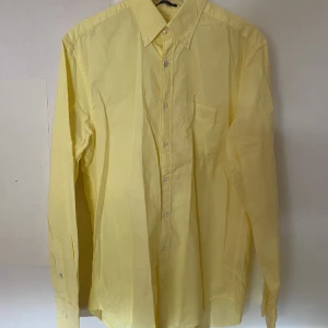 Gant skjorta - Fin Gant skjorta i herrstorlek: Medium