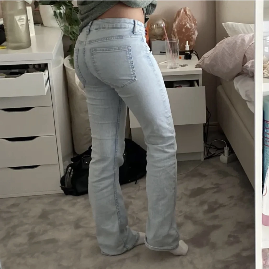 Lågmidjade jeans 💙 - 90