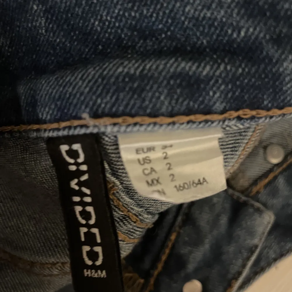 Använda två gånger, köpta från hm💙. Jeans & Byxor.