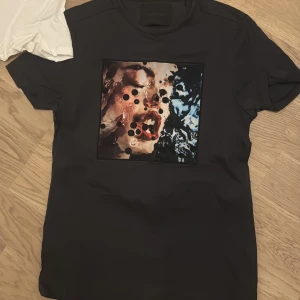 3 Limitato t-shirts  - Limitato