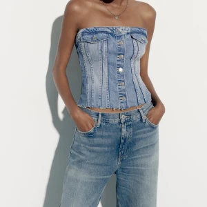 zara jeans topp - zara topp i jeans