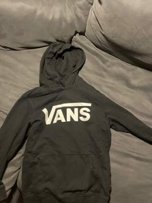 Vans hoodie i barn storlek m.