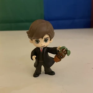 neville longbottom harry potter figur  - jätte söt små collectable item