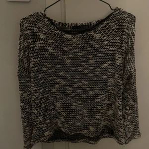 Fin tröja - Fin tröja som ej kommer till användning.