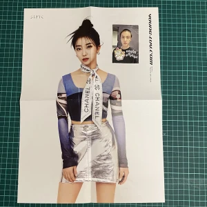 Kpop stayc Sumin youngluv official poster  - MEDDELA INNAN DU KÖPER!!   I perfekt skick, frakt blir 15kr 