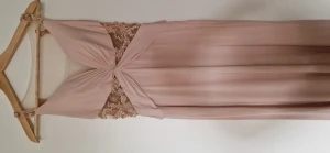 Klänning  - Vacker balklänning 🩷🩷🩷