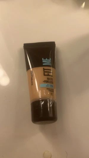 Maybelline foundation  - Helt ny foundation i färgen 112! 