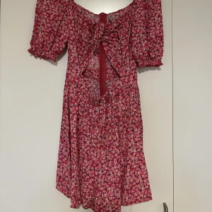 Jumpsuit - Short jumpsuit from new yorker, worn twice, size xs