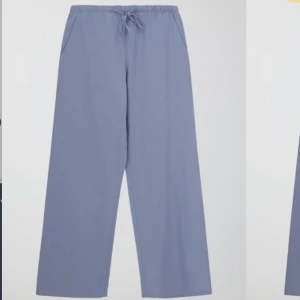 Linnebyxor - Dessa svinsnygga linnebyxorna från gina tricot i storlek 158-164 fast skulle säga de passar en xs   