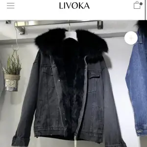 Säljer denna fina jacka från Livoka i strl S, jackan är som ny endast testad en gång 🩷