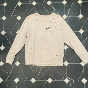 Taylor Tweed tröja  - En riktigt snygg Taylor Tweed tröja som nästan är helt oanvänd. Kom privat för fler bilder🤩