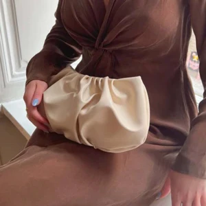 Väska - Säljer min väska från LXA, the touch up bag. Aldrig använd💕💕