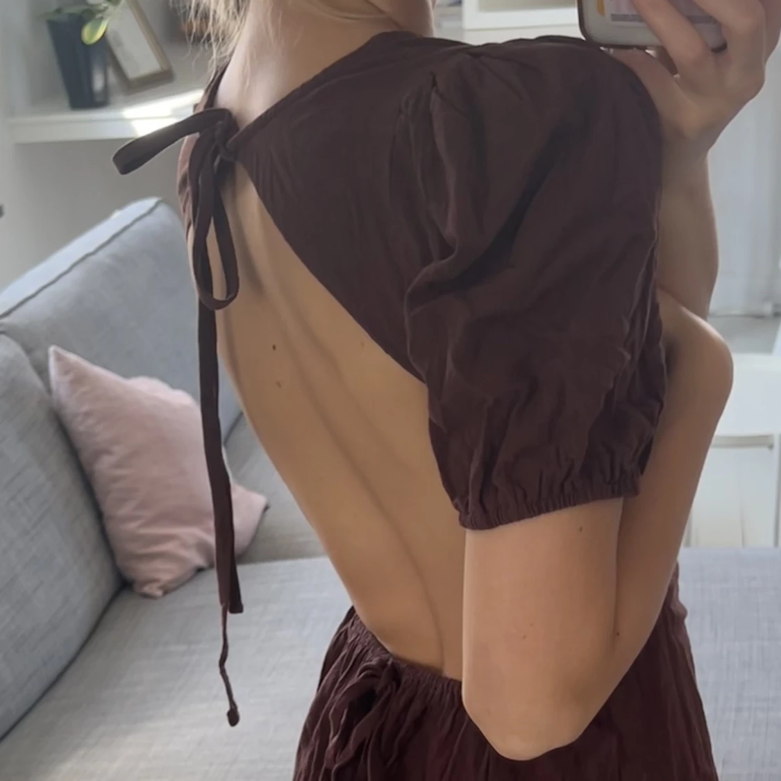 Brun linneklänning  - 91