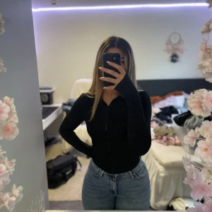 Zipper jacket gym - Skriv för info och bilder. 💖