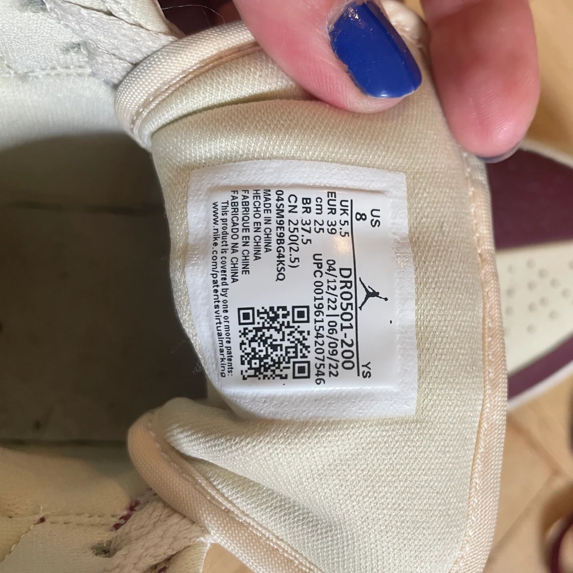 Air jordans 1 mid - 91