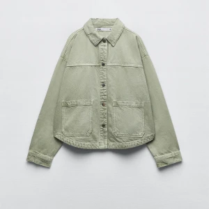 Höstjacka - Säljer min gröna jeans jacka från zara, väldigt fin och max använt 5 gånger❤️