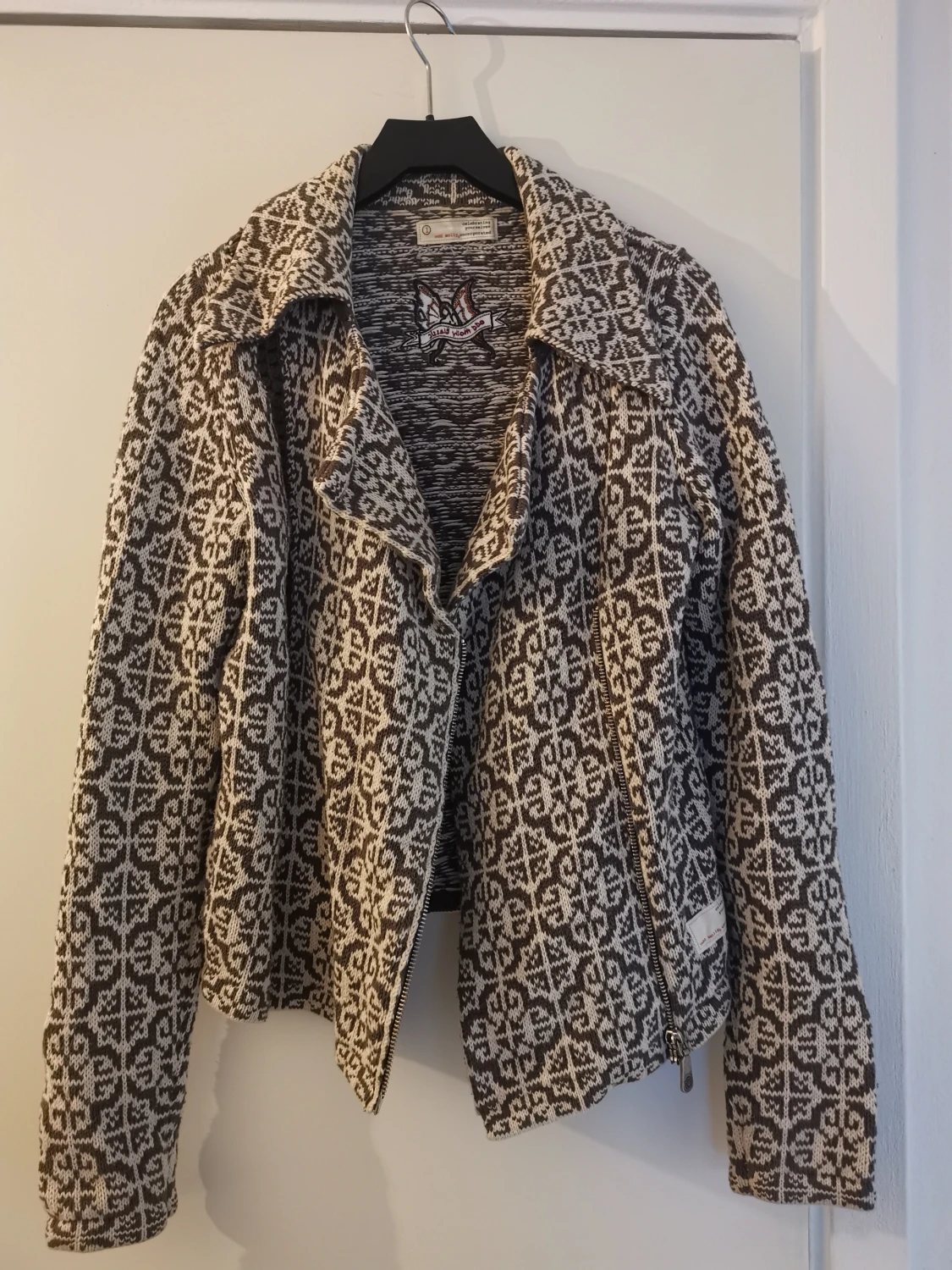 Knappt använd jacka från Odd molly