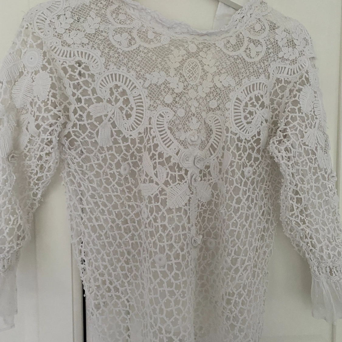 Vit vintage spetstopp  - 91