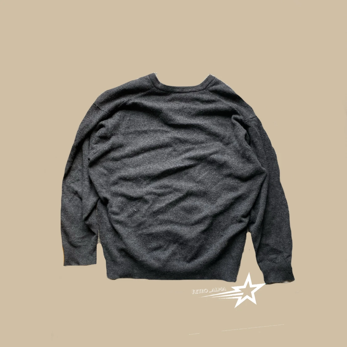 Grå tjocktröja  - 90