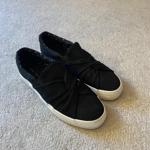 Anna Field skor - Säljer då dem inte passade mig tyvärr💓