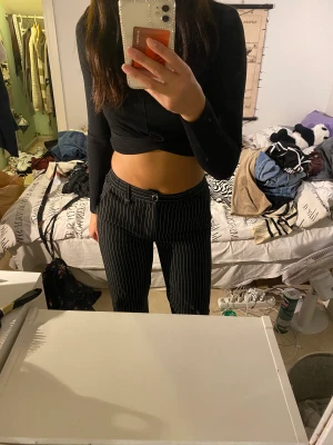 Kostymbyxor  - Supersköna men för korta för min smak