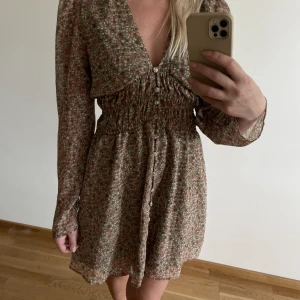 Dress från NAKD - Oanvänd dress från NAKD. Storlek 36. 