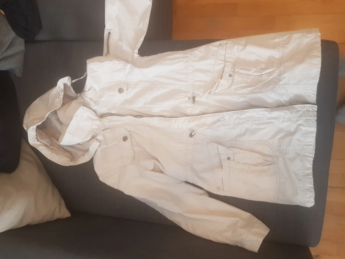 Tunn o lätt jacka  - 90