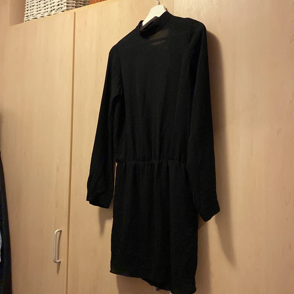 Klänning spets i tyggen  - 91