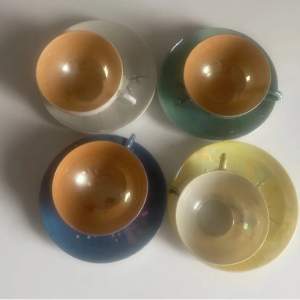 Säljer japanska teacupsen  4 st Säljer för 20 kr/st eller 70 om du köper alla köparen står för frakten 